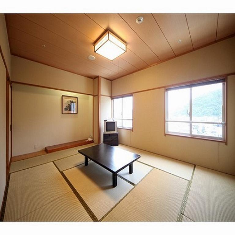 Hotel Crown Hills Takefu Echizen  Dış mekan fotoğraf