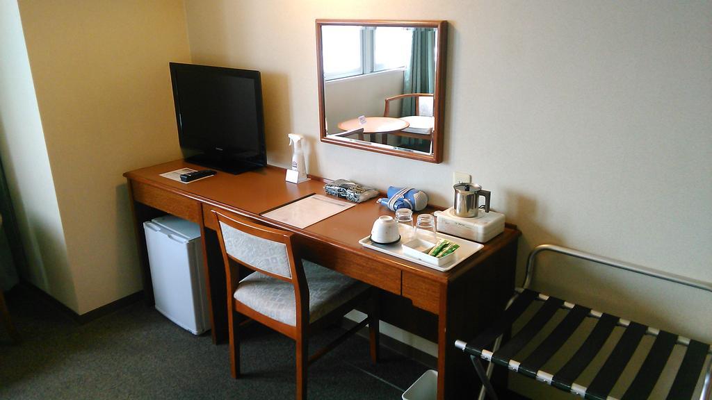 Hotel Crown Hills Takefu Echizen  Dış mekan fotoğraf